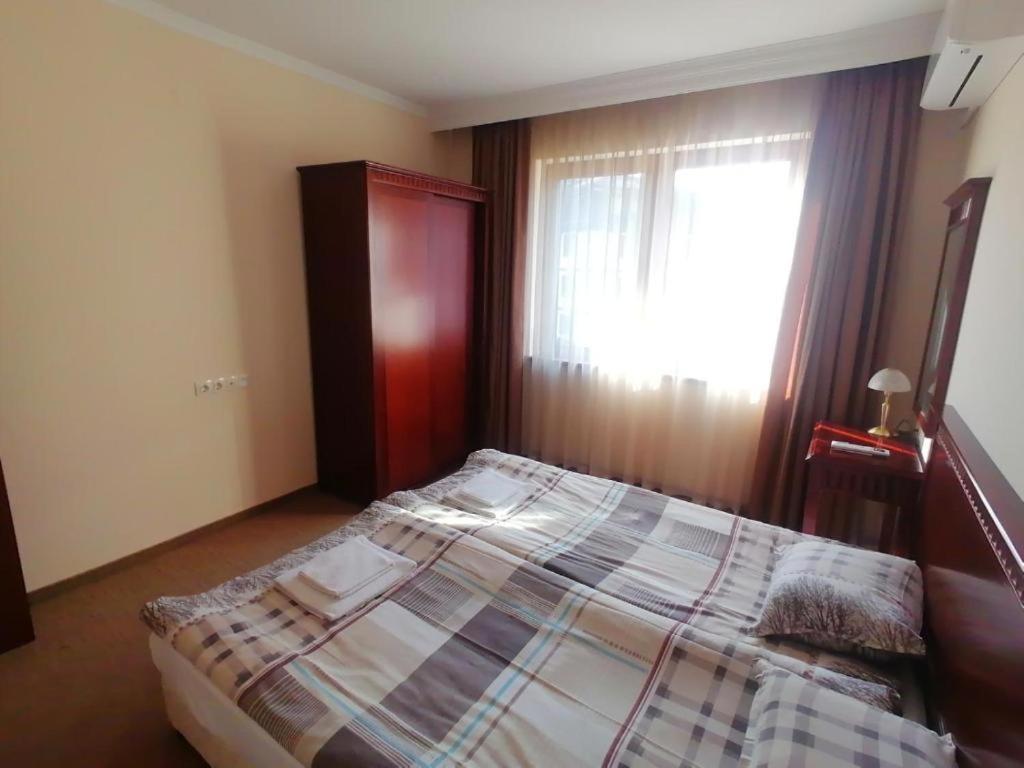Downtown Luxury Private Apartments Bansko Bagian luar foto